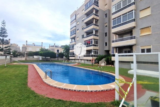 Tweedehands - Chalet -
Torrevieja - Torreblanca