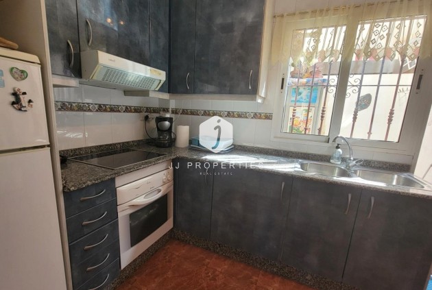 Z drugiej ręki - Szalet -
Orihuela Costa - Playa Flamenca