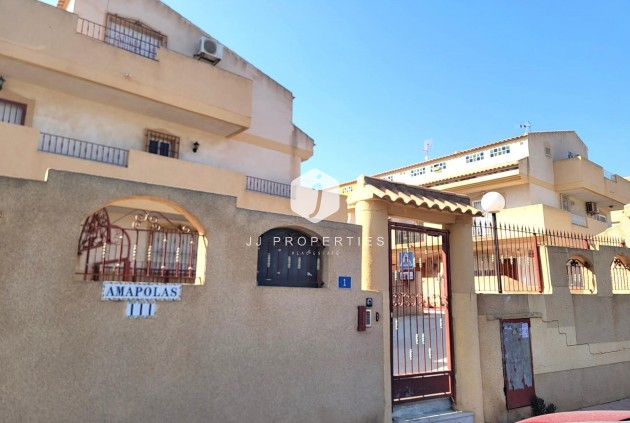 Z drugiej ręki - Szalet -
Orihuela Costa - Playa Flamenca