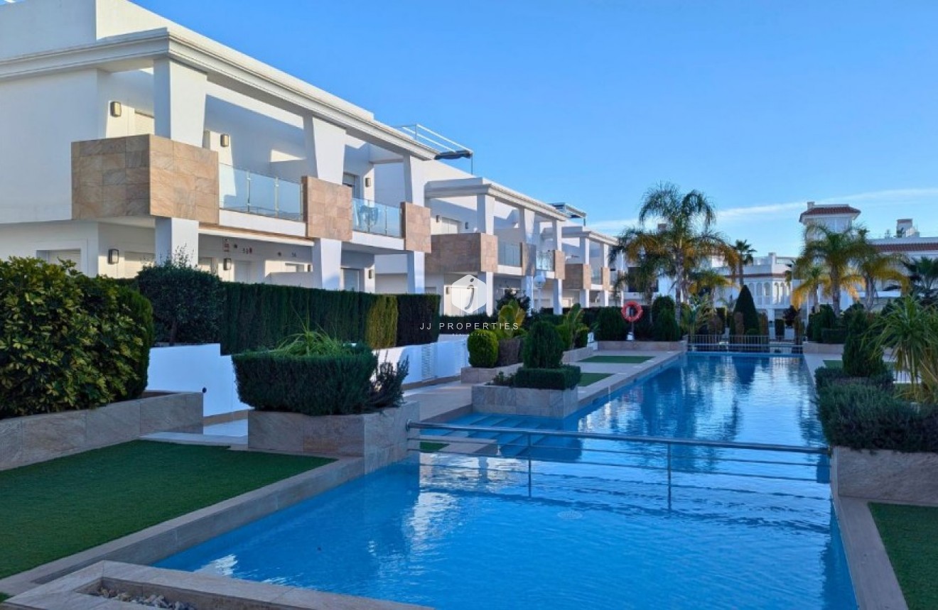 Tweedehands - Chalet -
Ciudad Quesada - Costa Blanca