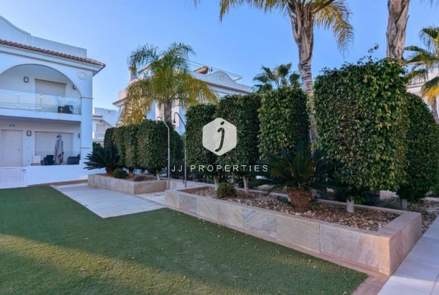 Tweedehands - Chalet -
Ciudad Quesada - Costa Blanca