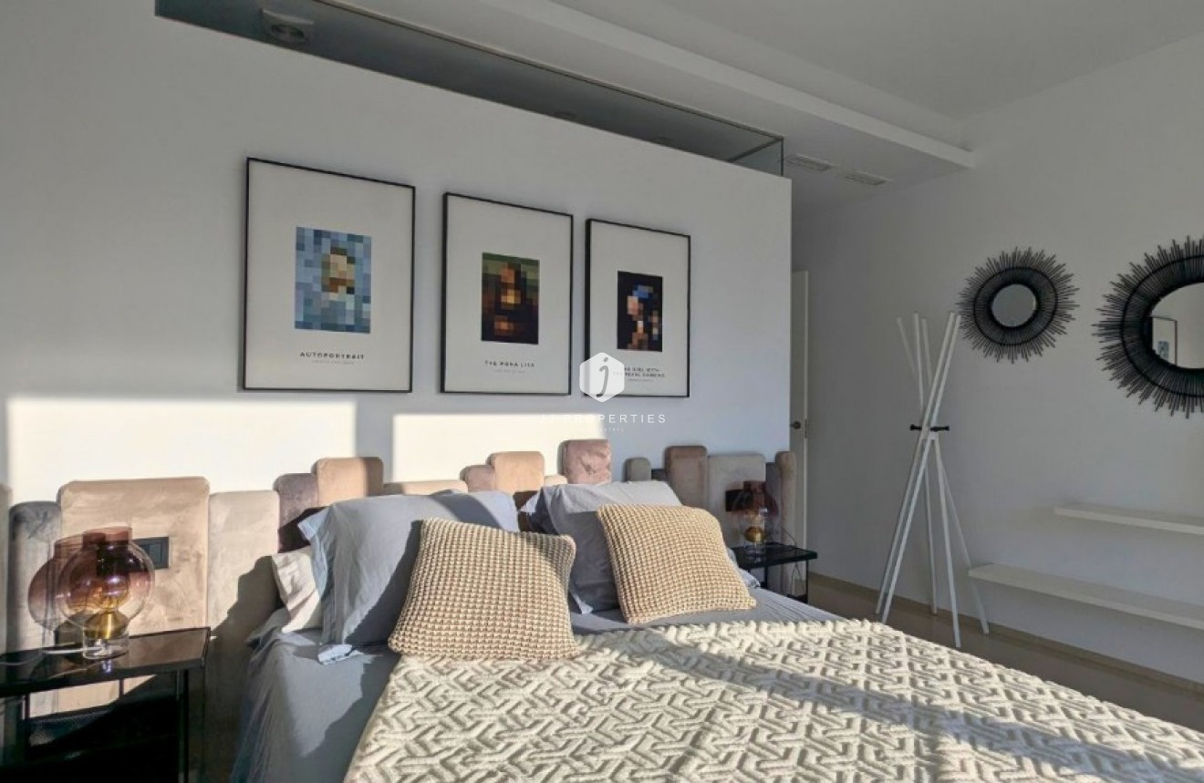 Tweedehands - Chalet -
Ciudad Quesada - Costa Blanca