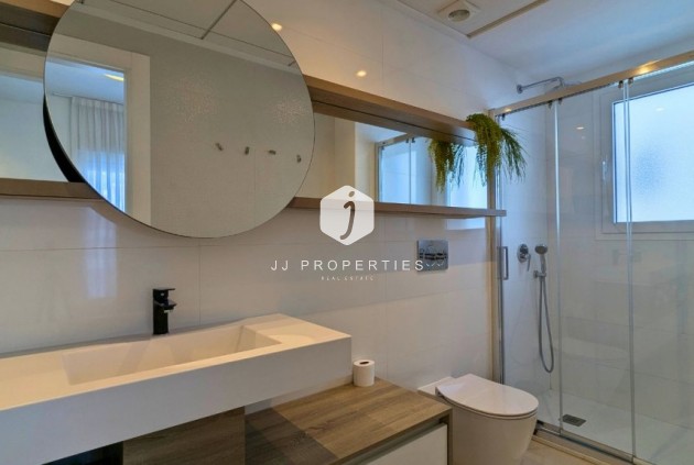 Tweedehands - Chalet -
Ciudad Quesada - Costa Blanca