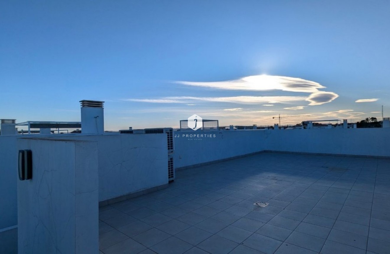 Tweedehands - Chalet -
Ciudad Quesada - Costa Blanca