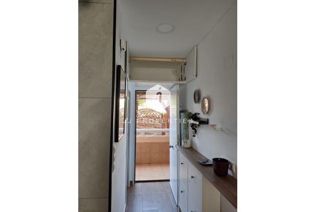 Tweedehands - Appartement / flat -
Torrevieja - La Mata