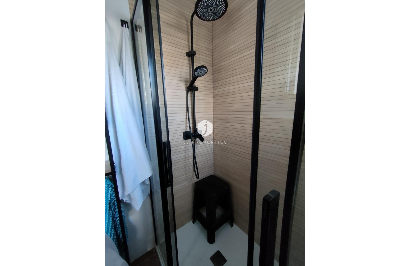 Tweedehands - Appartement / flat -
Torrevieja - La Mata