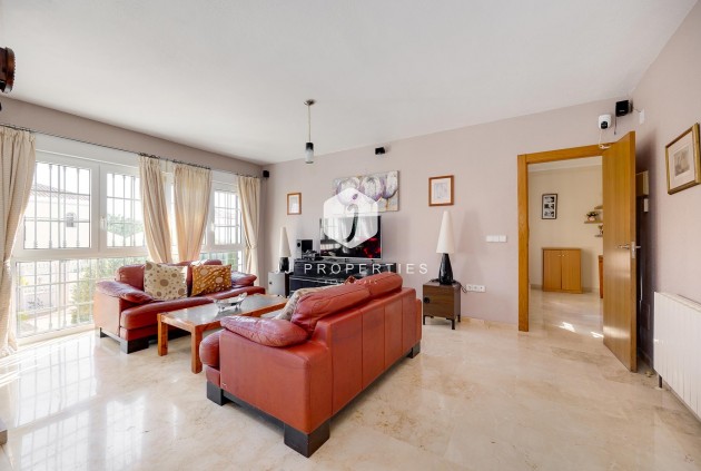 Tweedehands - Villa -
Orihuela Costa - Costa Blanca