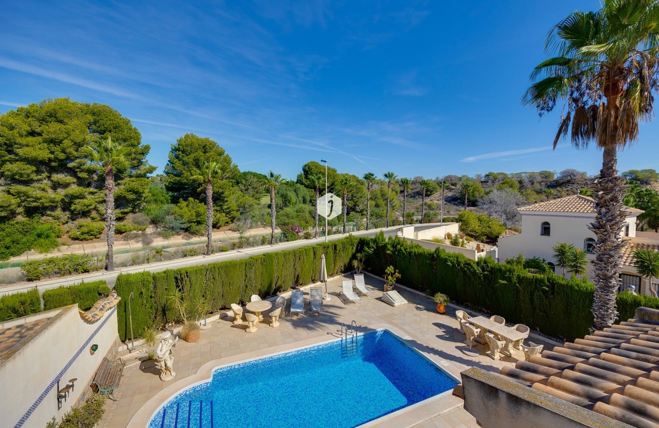Tweedehands - Villa -
Orihuela Costa - Costa Blanca