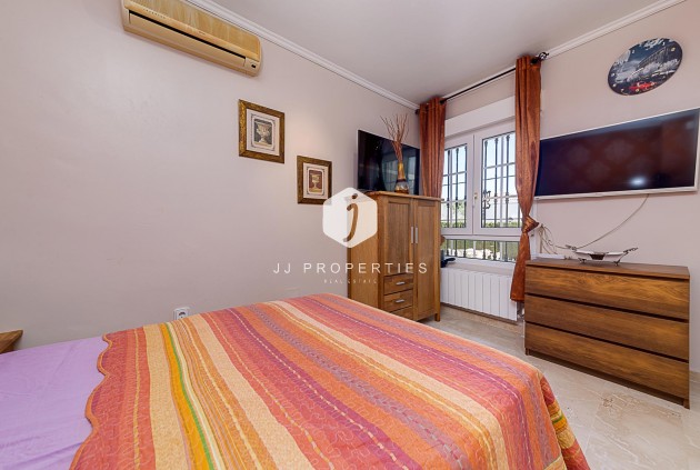 Tweedehands - Villa -
Orihuela Costa - Costa Blanca