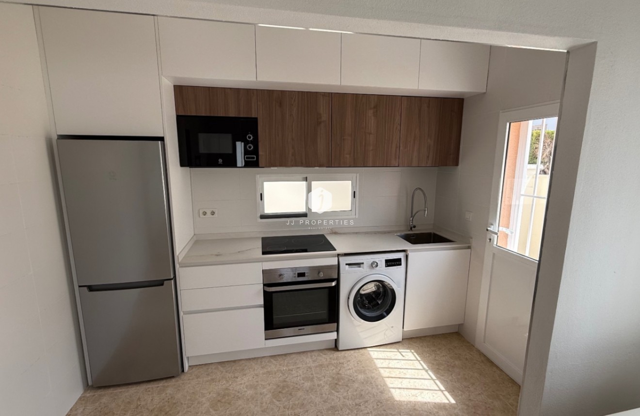 Tweedehands - Villa -
Torrevieja - Costa Blanca