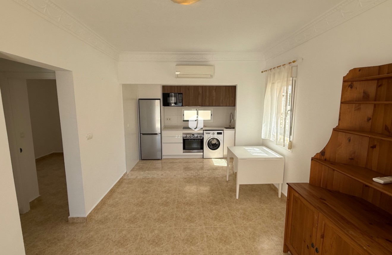 Tweedehands - Villa -
Torrevieja - Costa Blanca