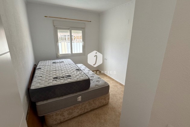 Tweedehands - Villa -
Torrevieja - Costa Blanca