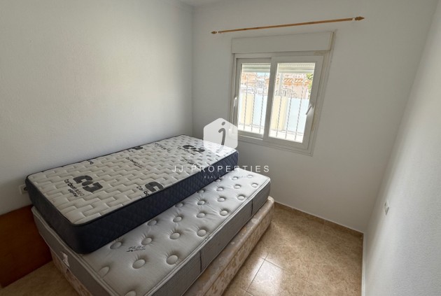 Tweedehands - Villa -
Torrevieja - Costa Blanca