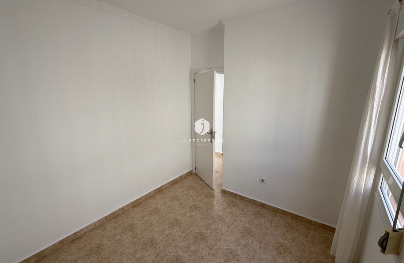 Tweedehands - Villa -
Torrevieja - Costa Blanca