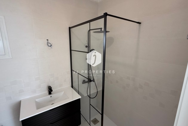 Tweedehands - Villa -
Torrevieja - Costa Blanca