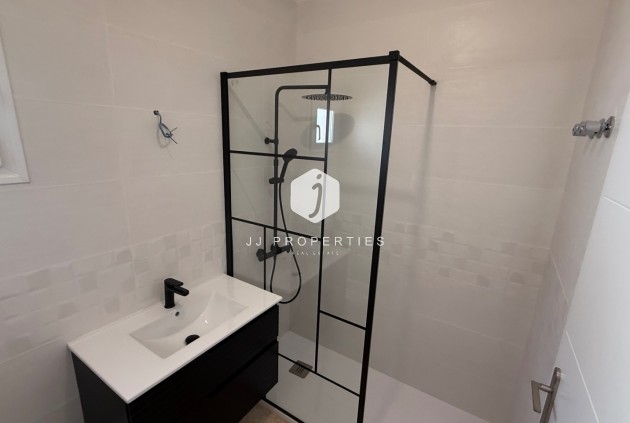 Tweedehands - Villa -
Torrevieja - Costa Blanca