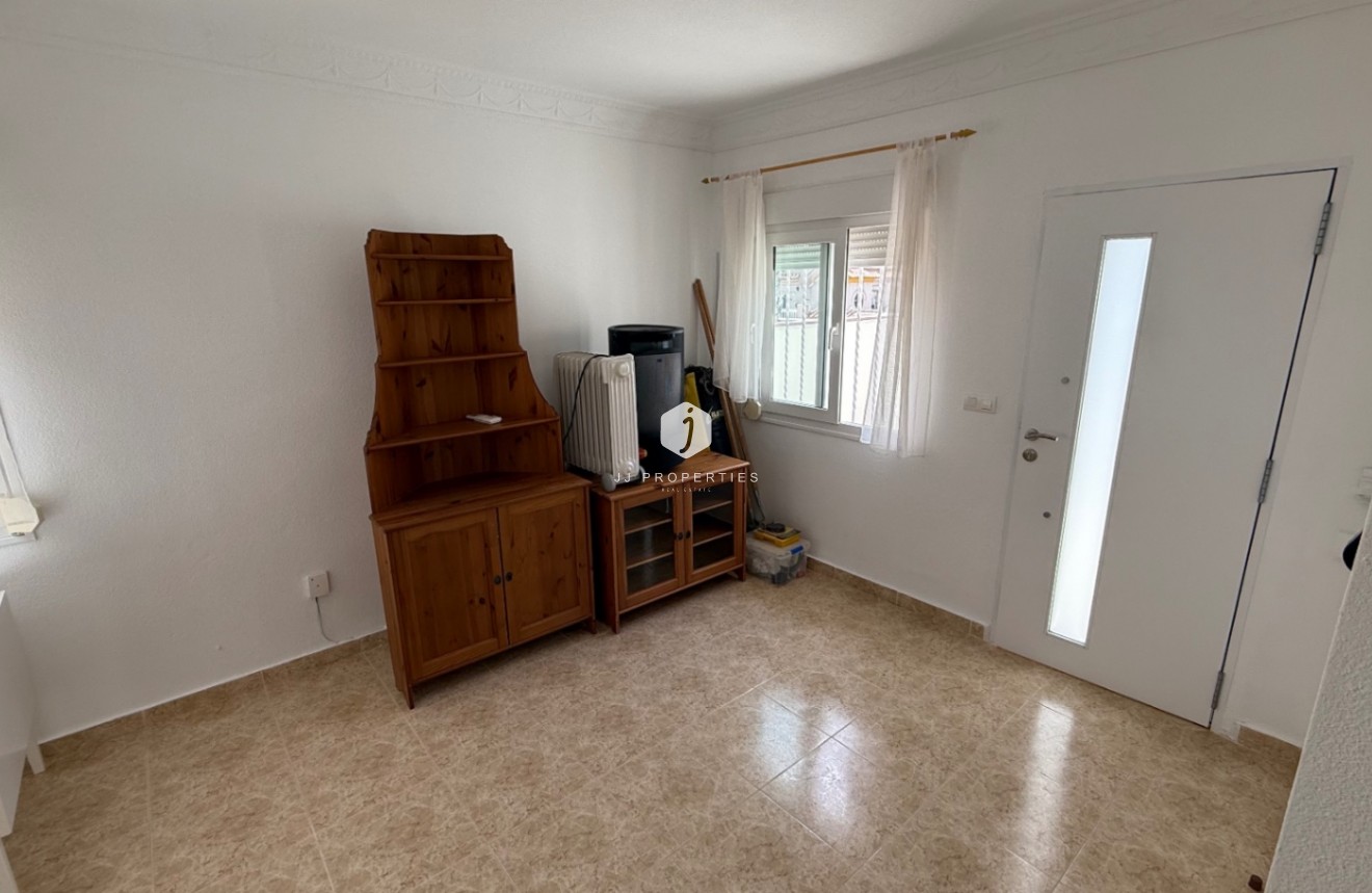 Tweedehands - Villa -
Torrevieja - Costa Blanca