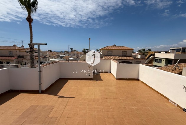 Tweedehands - Villa -
Torrevieja - Costa Blanca