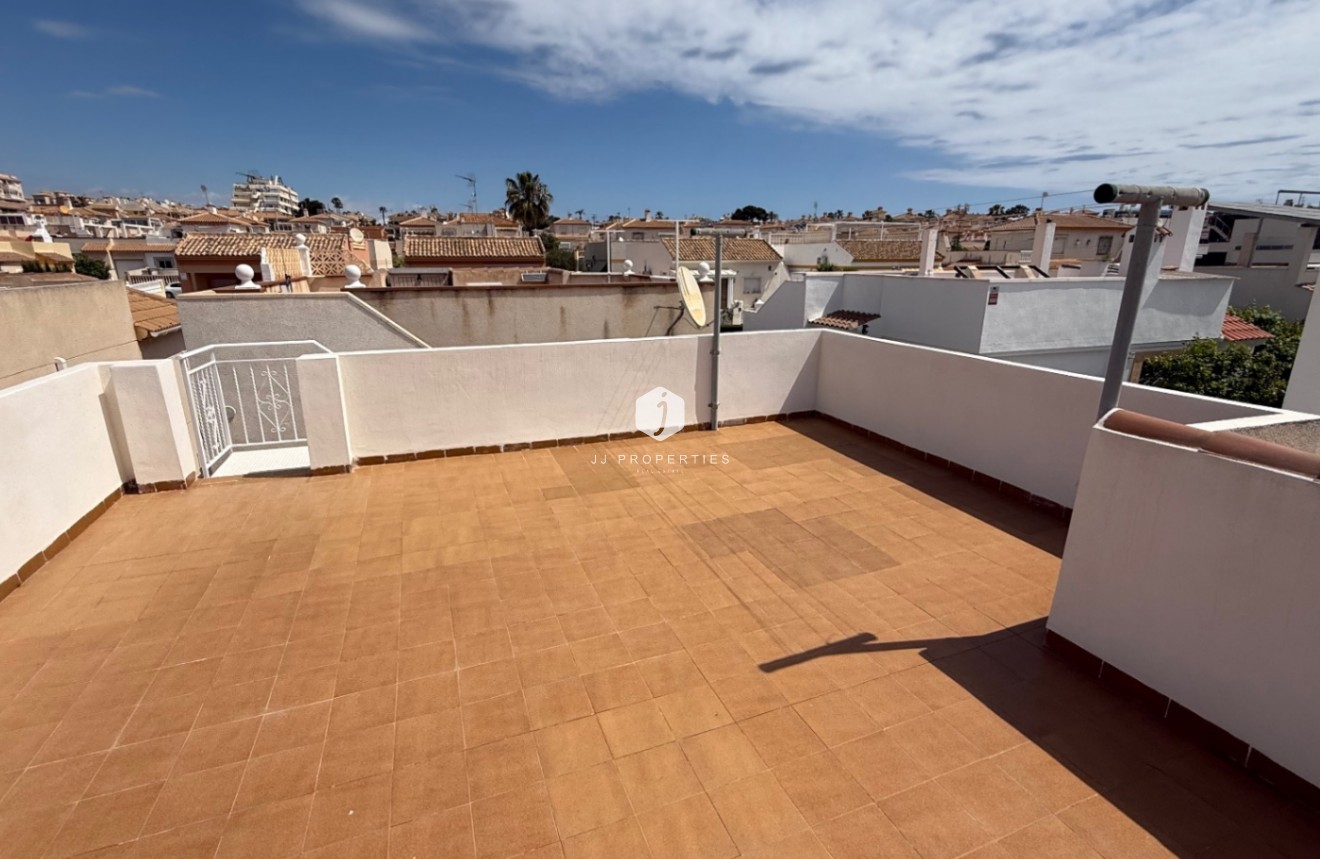 Tweedehands - Villa -
Torrevieja - Costa Blanca