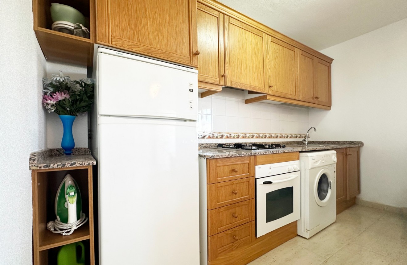 Tweedehands - Bungalow -
San Miguel de Salinas - Inland