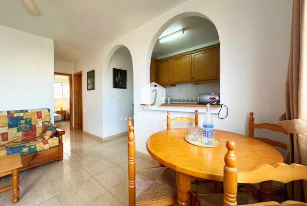 Tweedehands - Bungalow -
San Miguel de Salinas - Inland