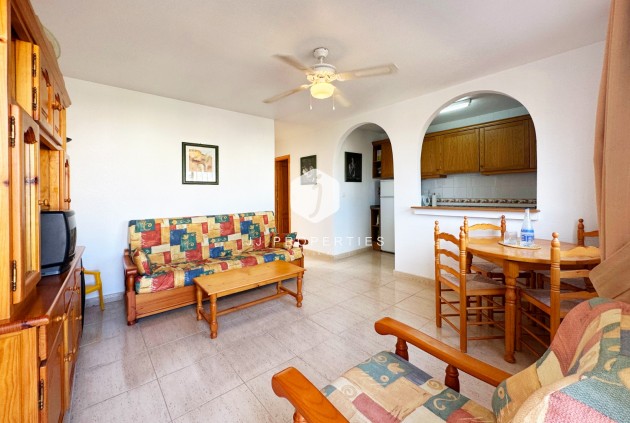 Tweedehands - Bungalow -
San Miguel de Salinas - Inland