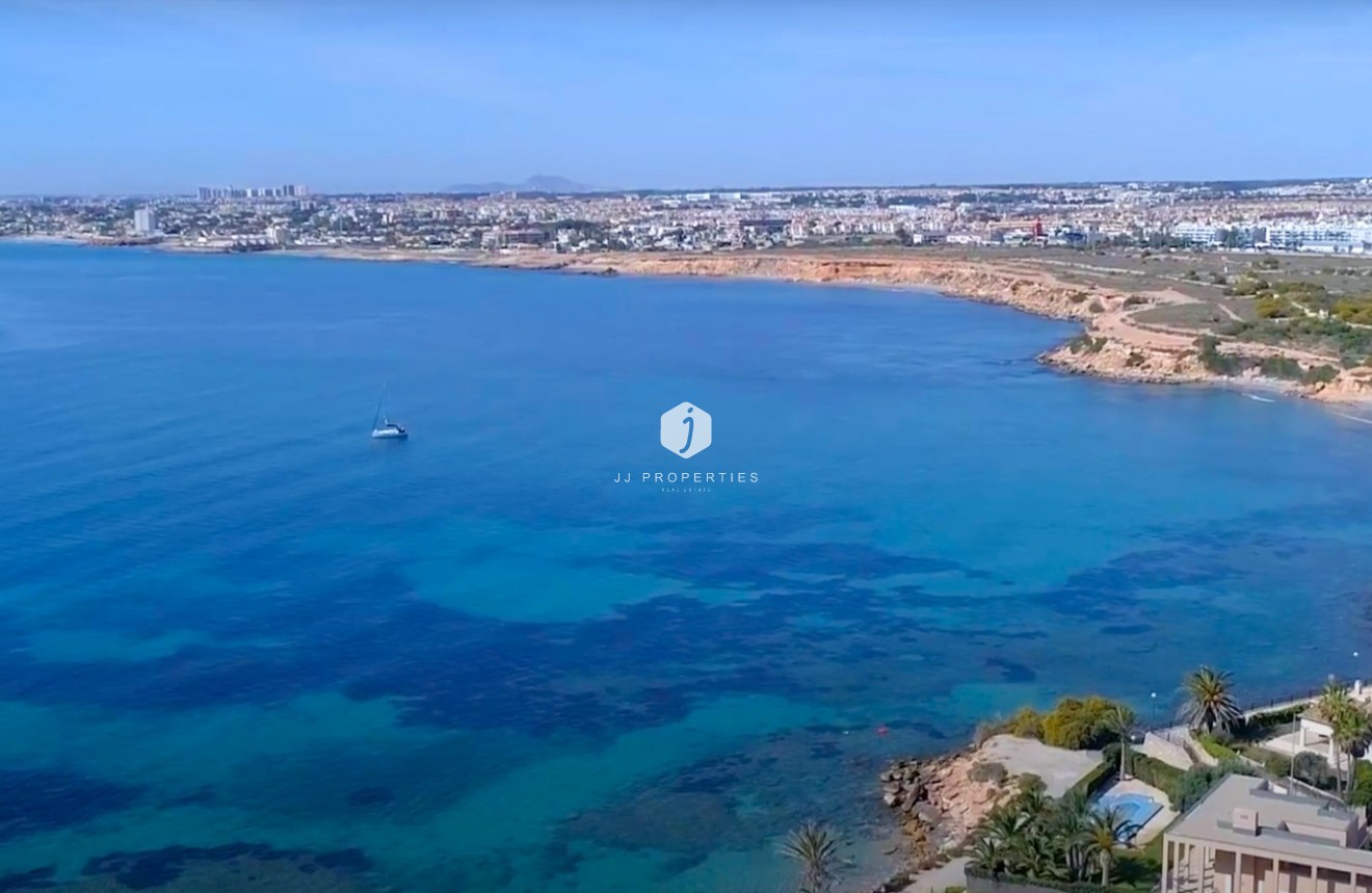 Tweedehands - Bungalow -
San Miguel de Salinas - Inland