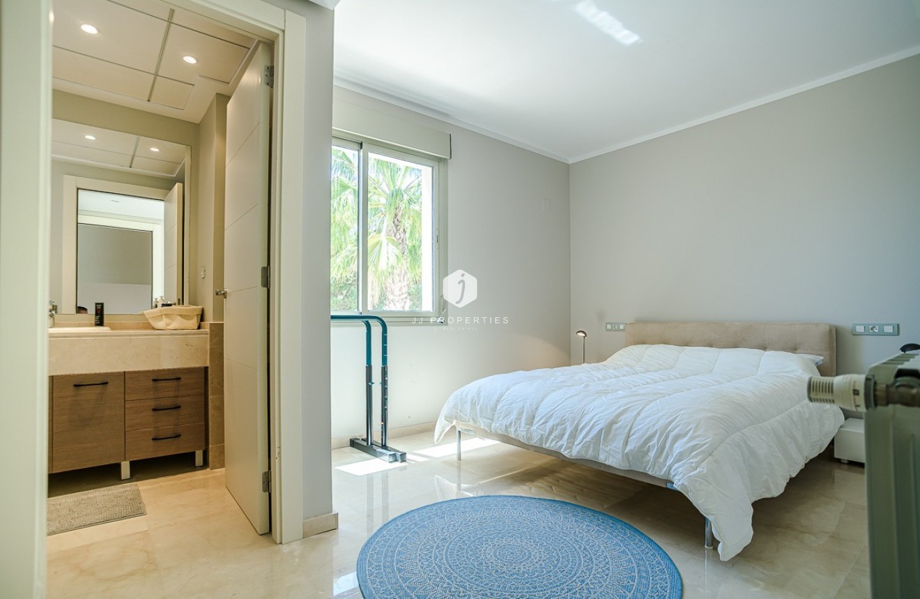 Tweedehands - Villa -
San Miguel de Salinas - Inland