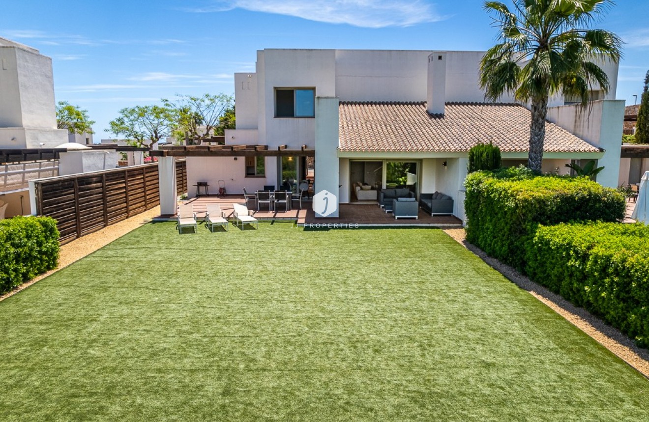 Tweedehands - Villa -
San Miguel de Salinas - Inland