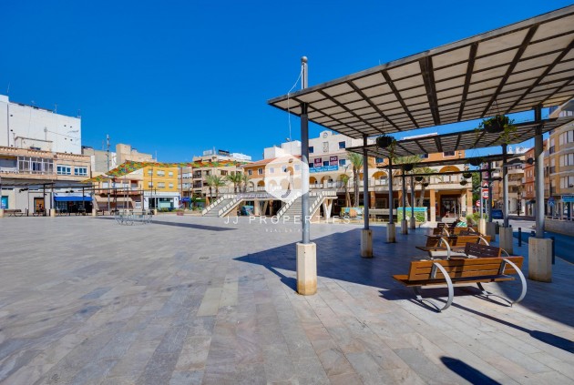 Tweedehands - Appartement / flat -
Guardamar del Segura - Pueblo