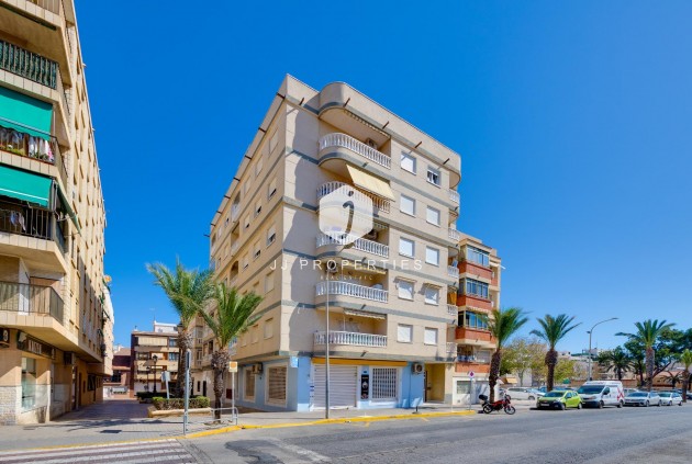 Tweedehands - Appartement / flat -
Guardamar del Segura - Pueblo