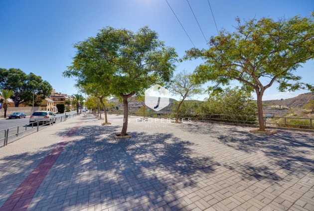 Tweedehands - Appartement / flat -
Guardamar del Segura - Pueblo