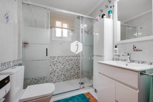 Tweedehands - Appartement / flat -
Guardamar del Segura - Pueblo