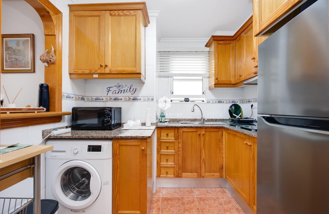 Tweedehands - Appartement / flat -
Guardamar del Segura - Pueblo