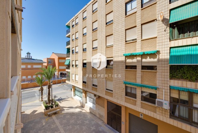 Tweedehands - Appartement / flat -
Guardamar del Segura - Pueblo