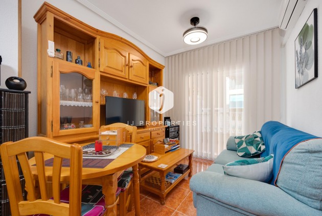 Tweedehands - Appartement / flat -
Guardamar del Segura - Pueblo