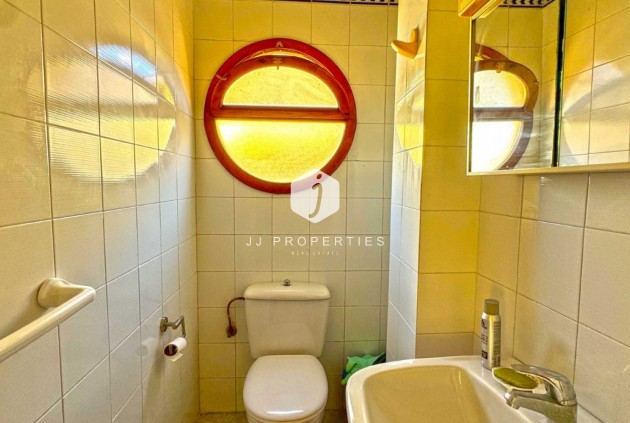 Tweedehands - duplex -
Torrevieja - Costa Blanca