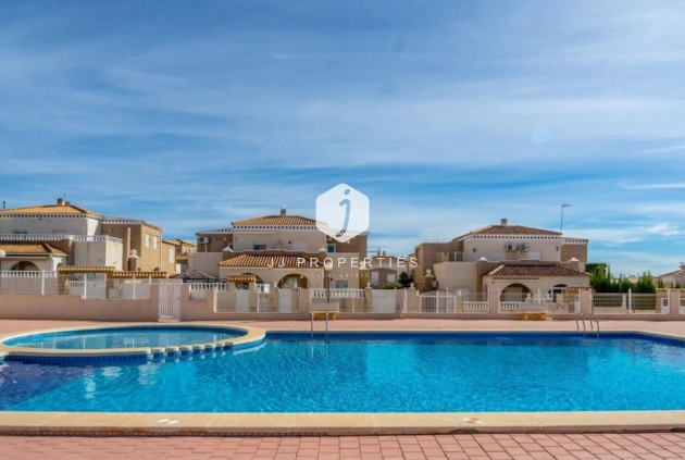 Tweedehands - Chalet -
Torrevieja - Costa Blanca