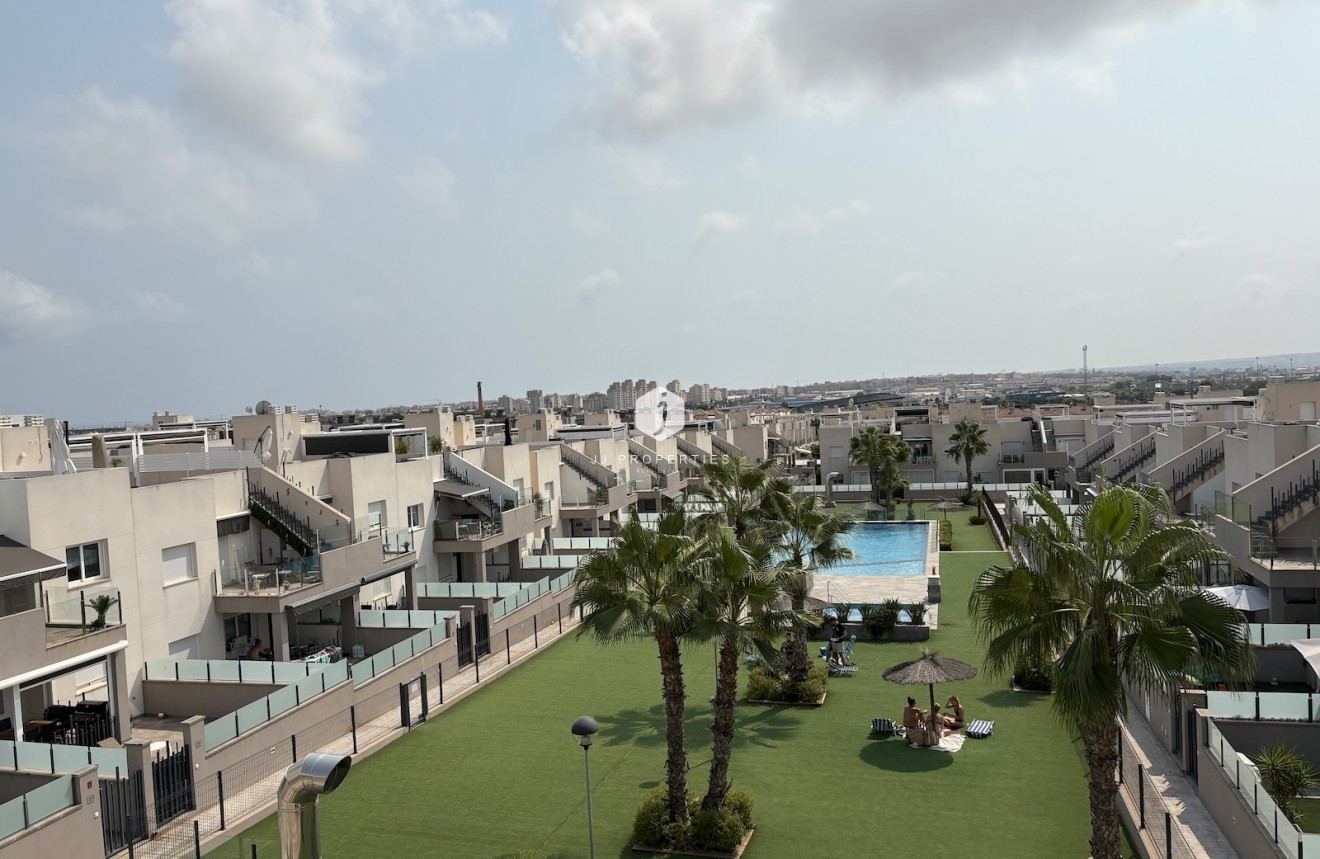 Tweedehands - Penthouse -
Torrevieja - Costa Blanca