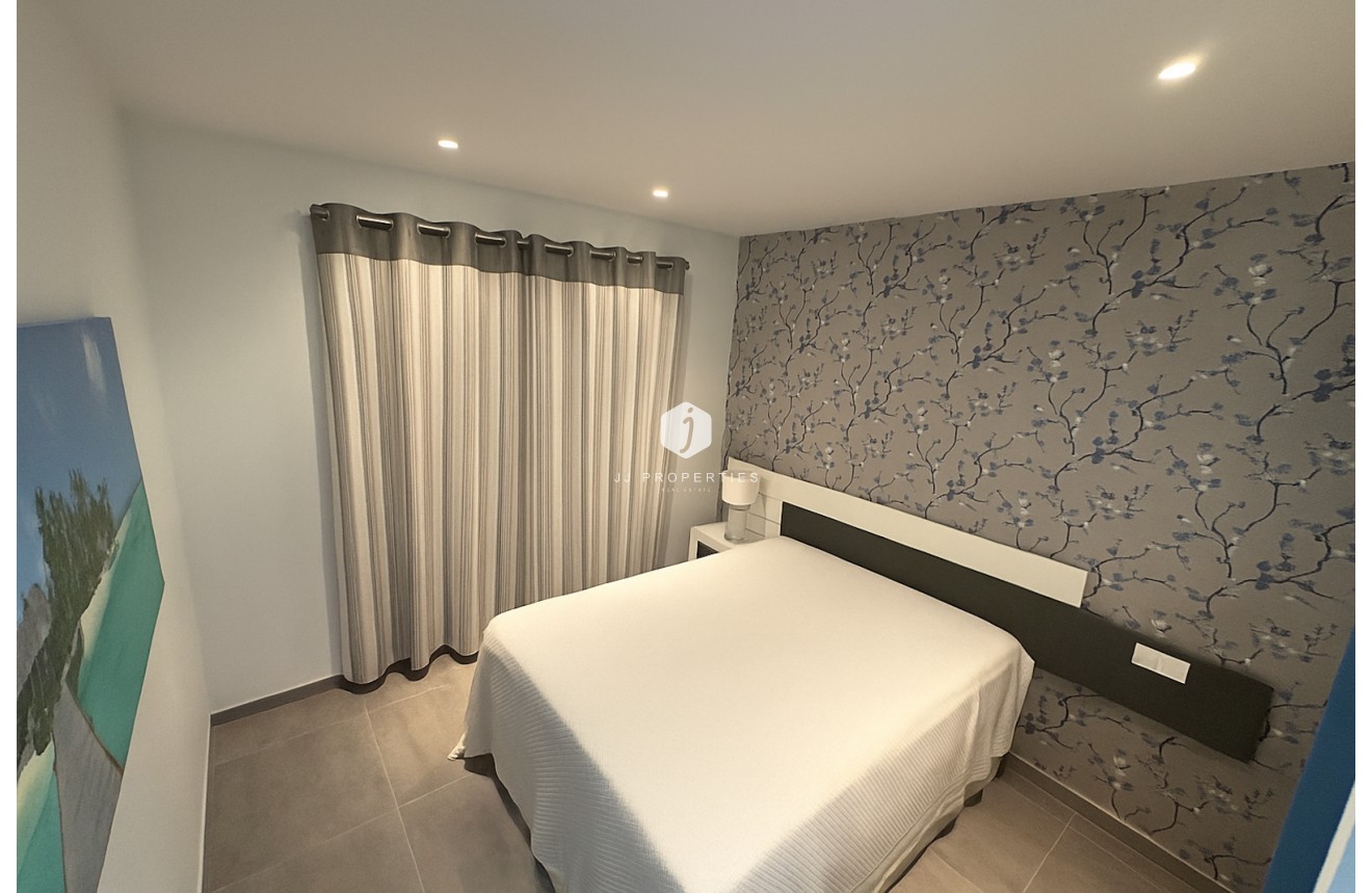 Tweedehands - Penthouse -
Torrevieja - Costa Blanca