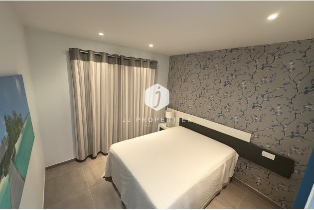 Tweedehands - Penthouse -
Torrevieja - Costa Blanca