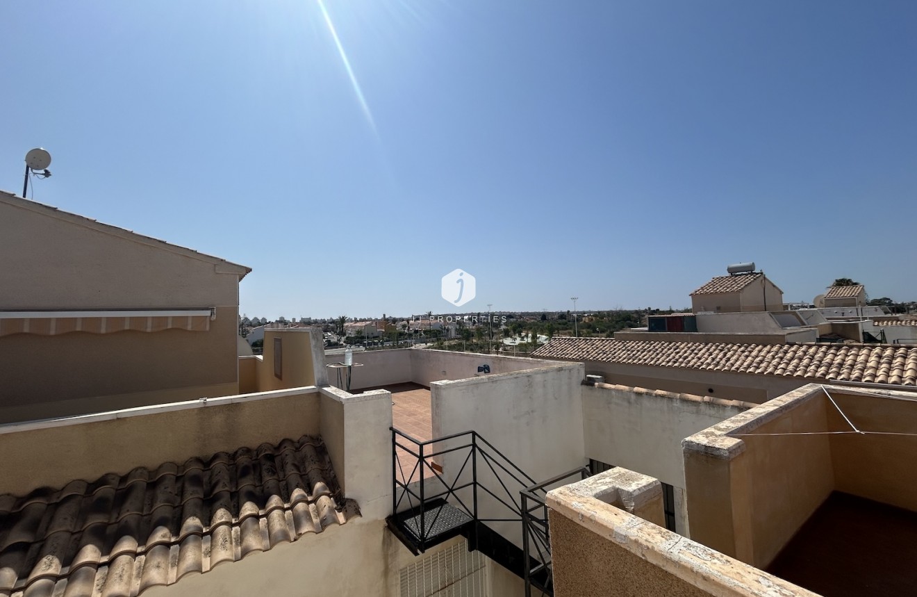 Tweedehands - Chalet -
Torrevieja - Costa Blanca