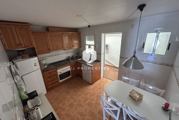 Tweedehands - Chalet -
Torrevieja - Costa Blanca