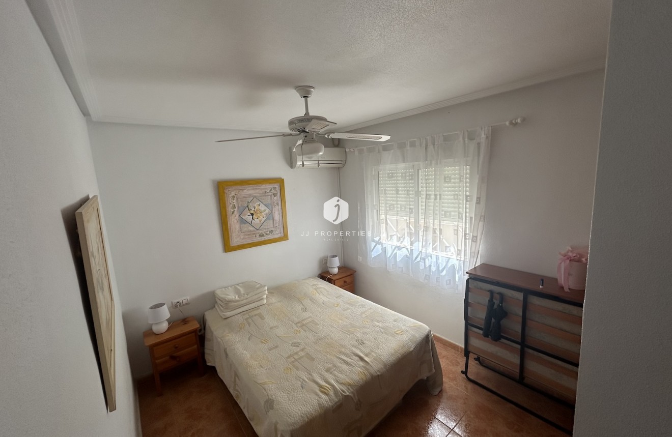 Tweedehands - Chalet -
Torrevieja - Costa Blanca