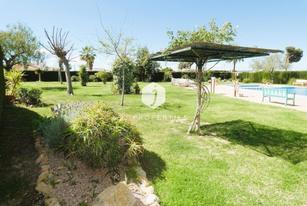Tweedehands - Chalet -
Torrevieja - Costa Blanca