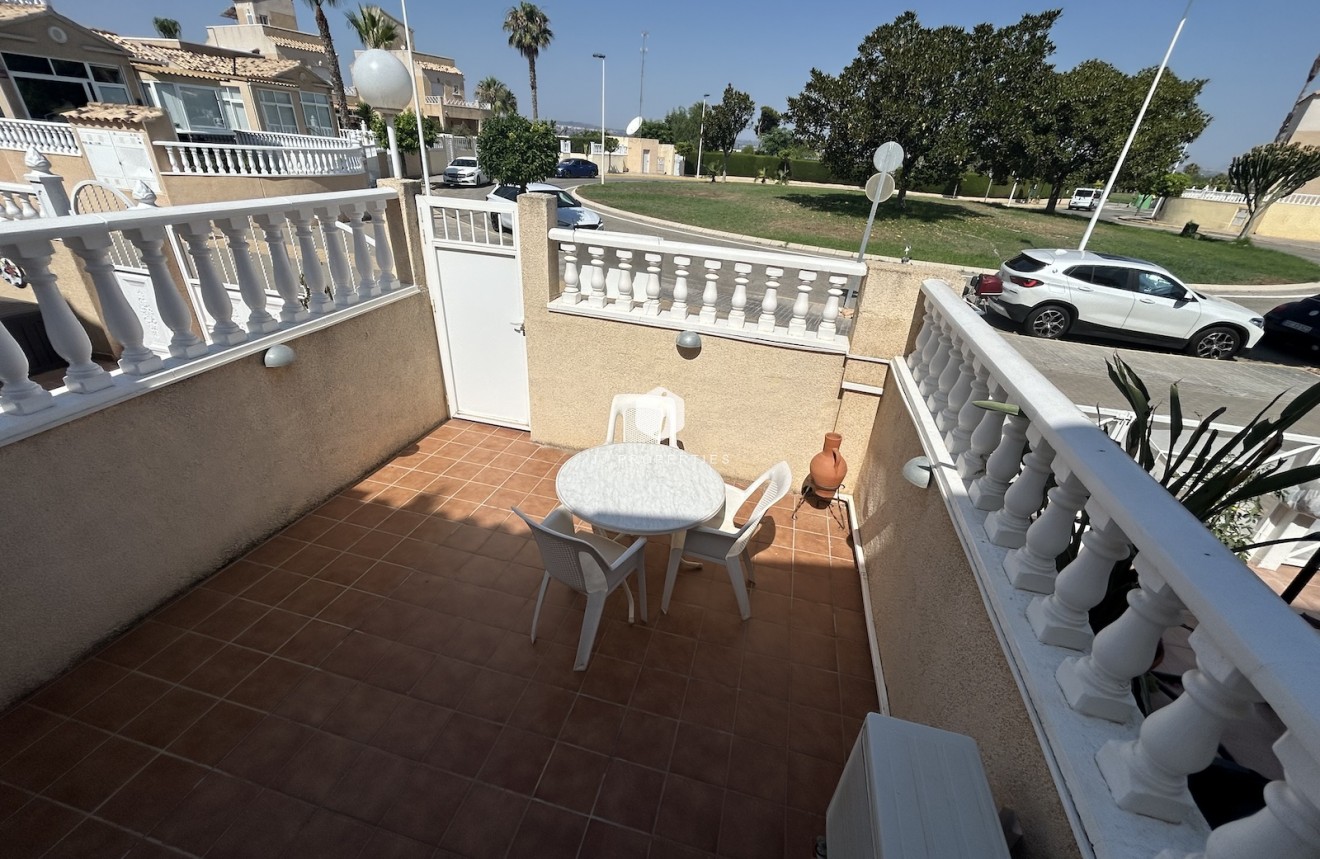 Tweedehands - Chalet -
Torrevieja - Costa Blanca
