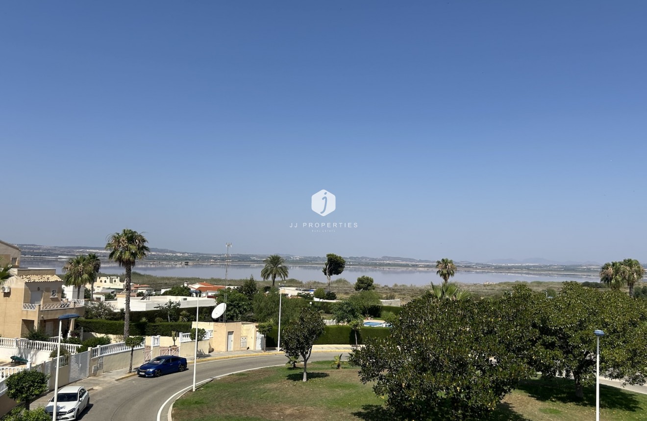 Tweedehands - Chalet -
Torrevieja - Costa Blanca