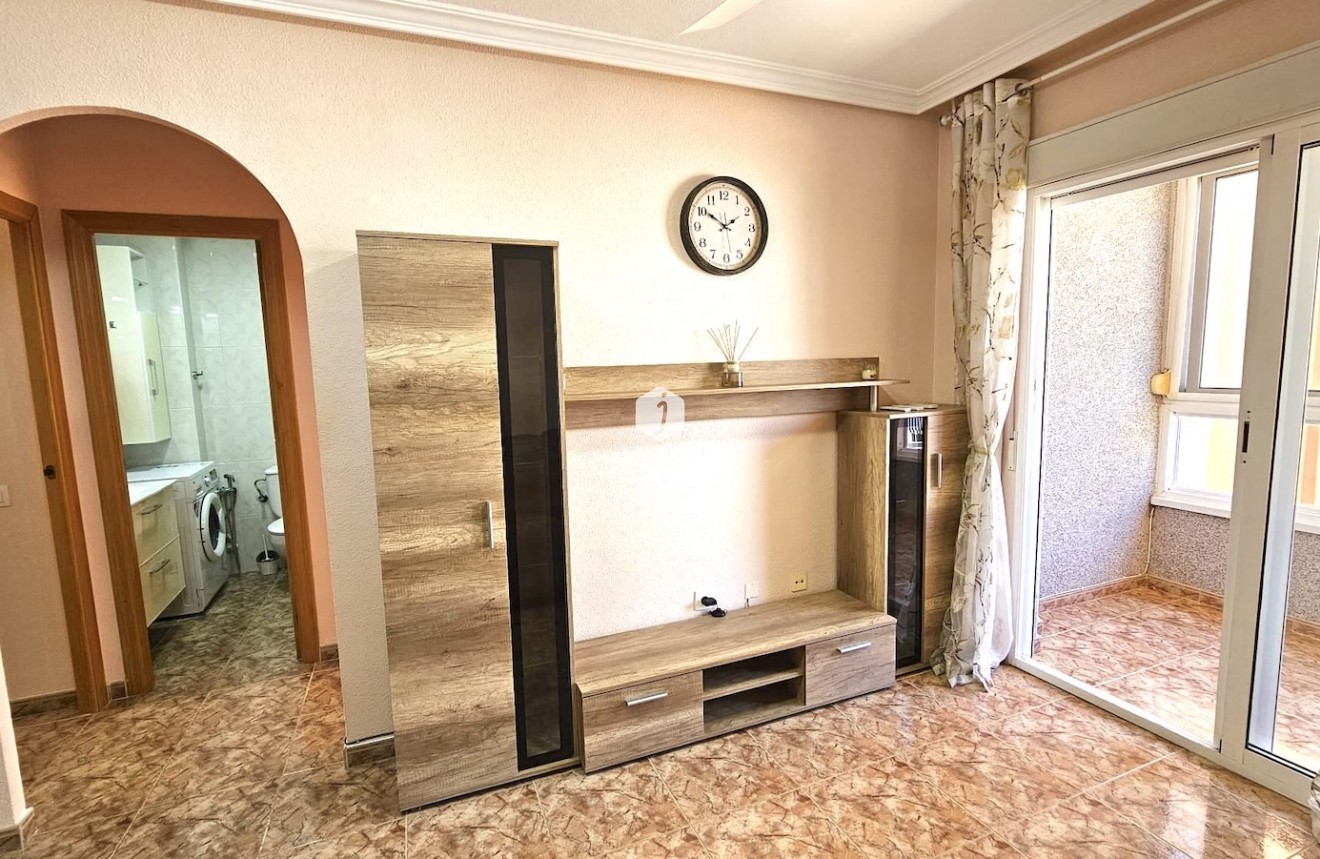 Tweedehands - Appartement / flat -
Torrevieja - Costa Blanca