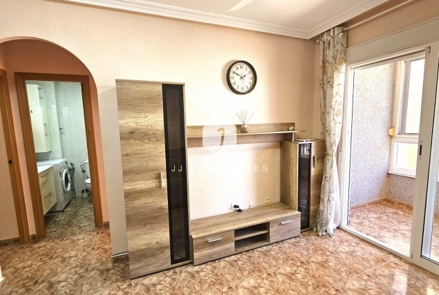 Tweedehands - Appartement / flat -
Torrevieja - Costa Blanca