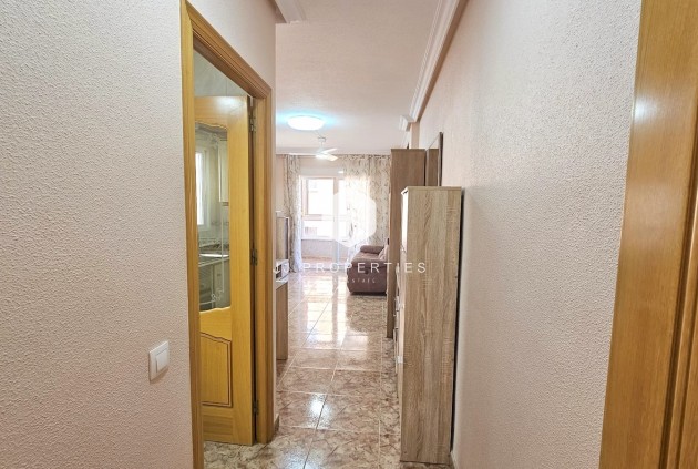 Tweedehands - Appartement / flat -
Torrevieja - Costa Blanca